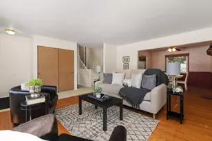 2845 Tomahawk Ct, Middleton, WI 53562 - Photo 5