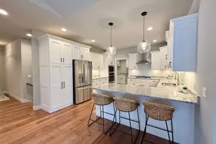 Unit 8 1 Bellflower Dr, DeForest, WI 53532 - Photo 5