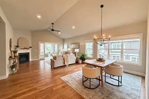 Unit 8 1 Bellflower Dr, DeForest, WI 53532 - Photo 9