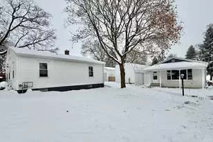 2035-2039 Roosevelt Ave, Beloit, WI 53511 - Photo 23