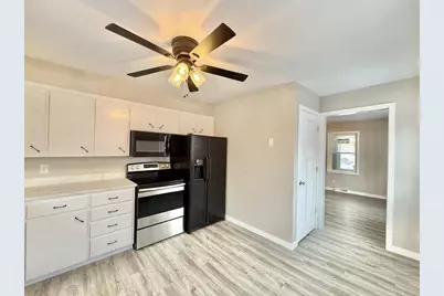 2035-2039 Roosevelt Avenue, Beloit, WI 53511 - Photo 7