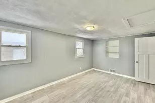 2035-2039 Roosevelt Ave, Beloit, WI 53511 - Photo 21