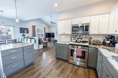 914 Miller Avenue, Janesville, WI 53548 - Photo 7