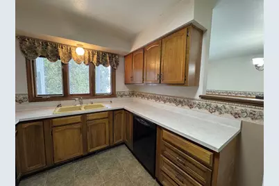 230 11th Avenue, Monroe, WI 53566 - Photo 19