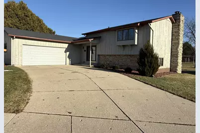 230 11th Avenue, Monroe, WI 53566 - Photo 1