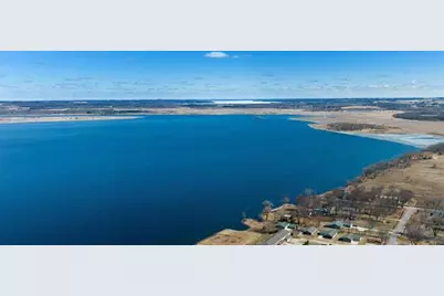 178 E Front Street #14, Marquette, WI 53947 - Photo 3