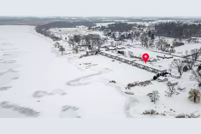 178 E Front Street #14, Marquette, WI 53947 - Photo 7