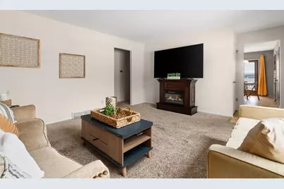 1301 Rae Lane, Madison, WI 53711 - Photo 9