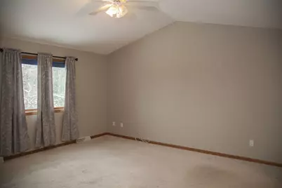 1045 Saddle Ridge, Portage, WI 53901 - Photo 11