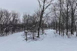 6644 W State Road 81, Beloit, WI 53511 - Photo 23