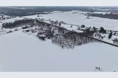 6644 W State Road 81, Beloit, WI 53511 - Photo 11