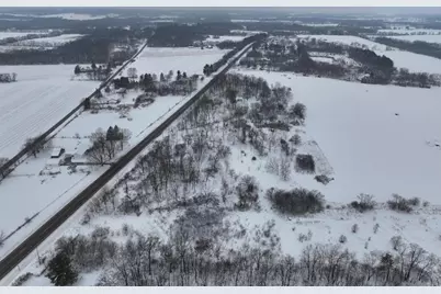 6644 W State Road 81, Beloit, WI 53511 - Photo 15