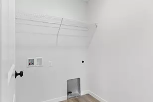 333 Dahlia Dr, Stoughton, WI 53589 - Photo 13