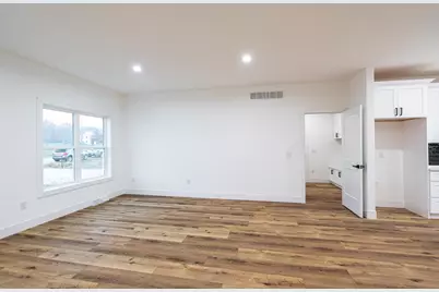 N6328 Psalms Way, Albany, WI 53502 - Photo 5