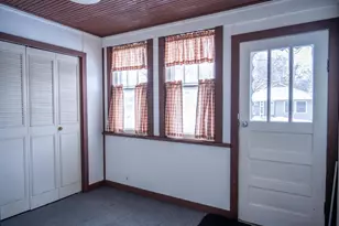 515 Grove St, Mauston, WI 53948 - Photo 3