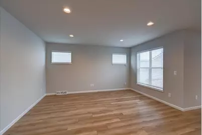 1239 Early Twilight Way, Verona, WI 53593 - Photo 9