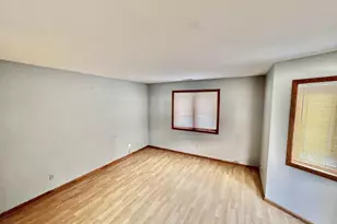 2127 Luann Ln, Madison, WI 53713 - Photo 15