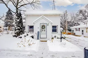 17 Windsor Ct, Milton, WI 53563 - Photo 1