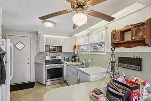 W1211 Hillview Dr, Sullivan, WI 53178 - Photo 11