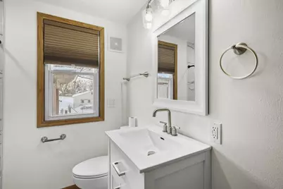 2221 Kellogg Avenue, Janesville, WI 53546 - Photo 13