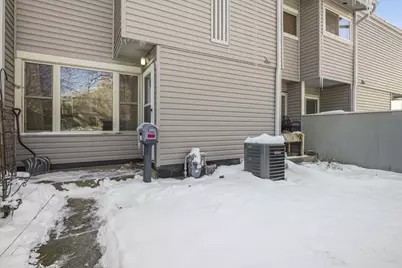 514 East Bluff, Madison, WI 53704 - Photo 35