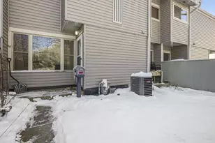 514 East Bluff, Madison, WI 53704 - Photo 35