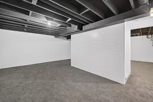 809 Southbound Dr, DeForest, WI 53532 - Photo 37