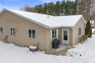 1716 Hillcrest Dr, Baraboo, WI 53913 - Photo 33