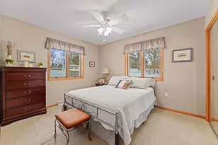 1716 Hillcrest Dr, Baraboo, WI 53913 - Photo 21