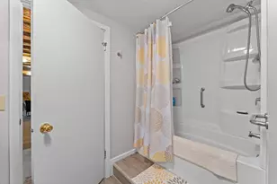 1716 Hillcrest Dr, Baraboo, WI 53913 - Photo 29