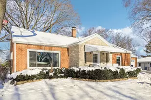 203 South St, Juneau, WI 53039 - Photo 3