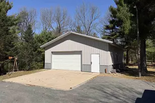 N6921 S Sandstone Dr, Mauston, WI 53948 - Photo 3