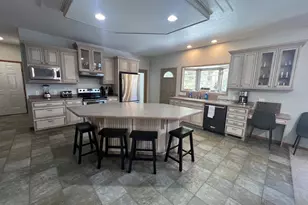 N6921 S Sandstone Dr, Mauston, WI 53948 - Photo 5