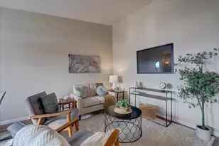 747 Kottke Dr, Madison, WI 53719 - Photo 5