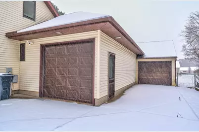 623 Hamilton Street, Columbus, WI 53925 - Photo 5