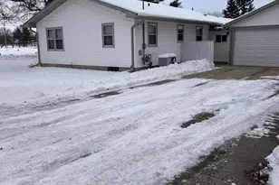 401 E 6th Ave, Brodhead, WI 53520 - Photo 5