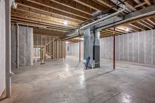 1618 Michigan Ave, Wisconsin Dells, WI 53965 - Photo 41