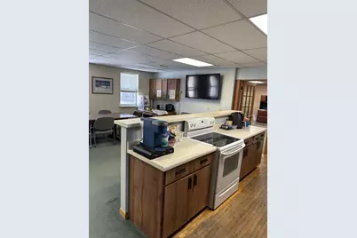 113 W Milwaukee Street, Janesville, WI 53548 - Photo 11