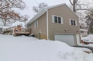 W9350 Oakland Rd, Cambridge, WI 53523 - Photo 21