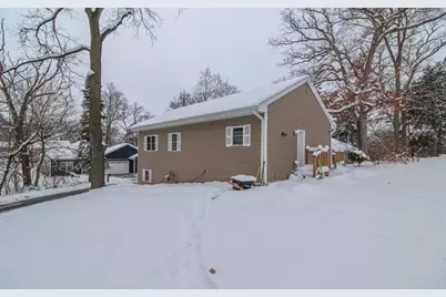 W9350 Oakland Road, Cambridge, WI 53523 - Photo 19