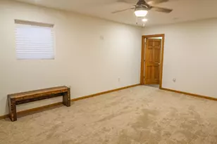 W9350 Oakland Rd, Cambridge, WI 53523 - Photo 15