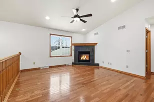 330 Waite Ln, Platteville,  53818 - Photo 3