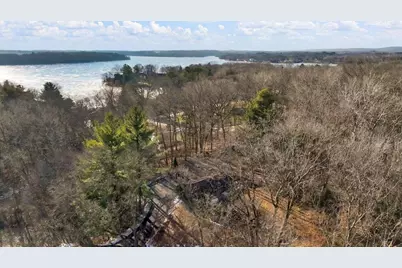 E13585 Grace Street, Merrimac, WI 53561 - Photo 7