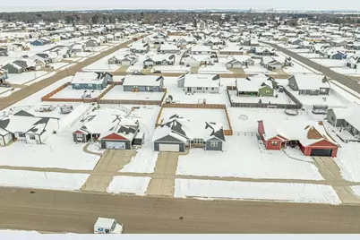 364 S 7th Street, Janesville, WI 53536 - Photo 3