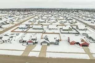 364 S 7th St, Janesville, WI 53536 - Photo 3