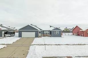 364 S 7th St, Janesville, WI 53536 - Photo 1