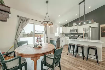 364 S 7th Street, Janesville, WI 53536 - Photo 15