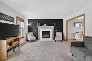 4822 Dream Ln, Madison, WI 53718 - Photo 5