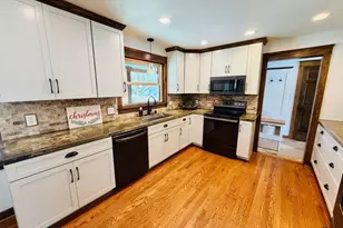 726 28th Ave, Monroe, WI 53566 - Photo 9