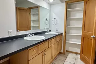 1014 S 6th St, Prairie Du Chien, WI 53821 - Photo 15